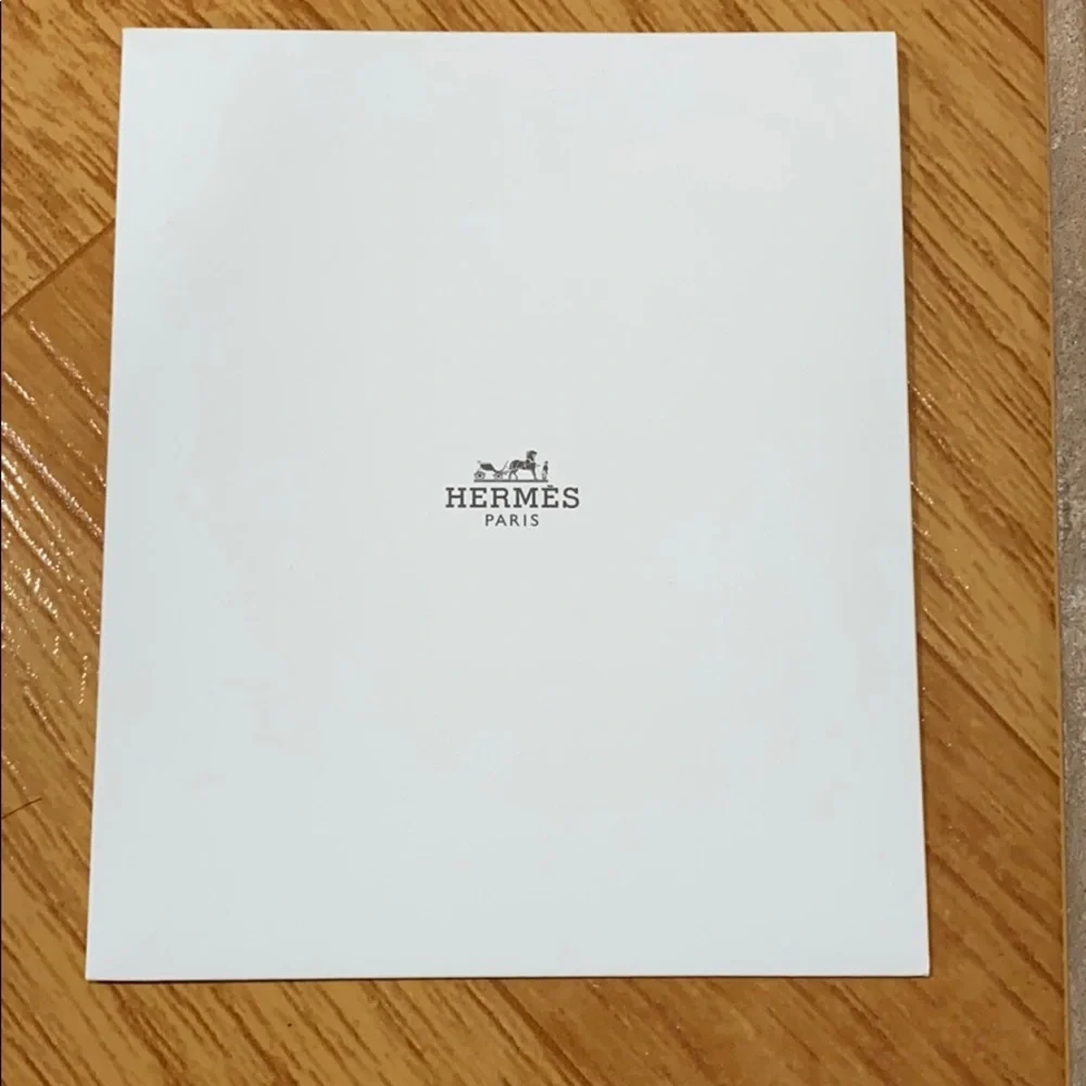 New Hermès white envelope size: 5” x 6” - Picture 1 of 5